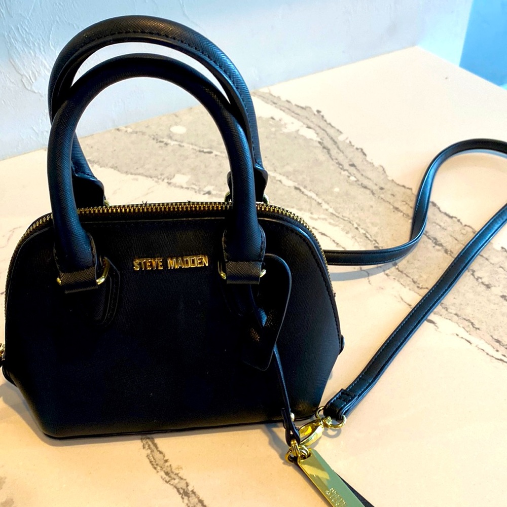 Black authentic Steve Madden purse with handles and shoulder strap